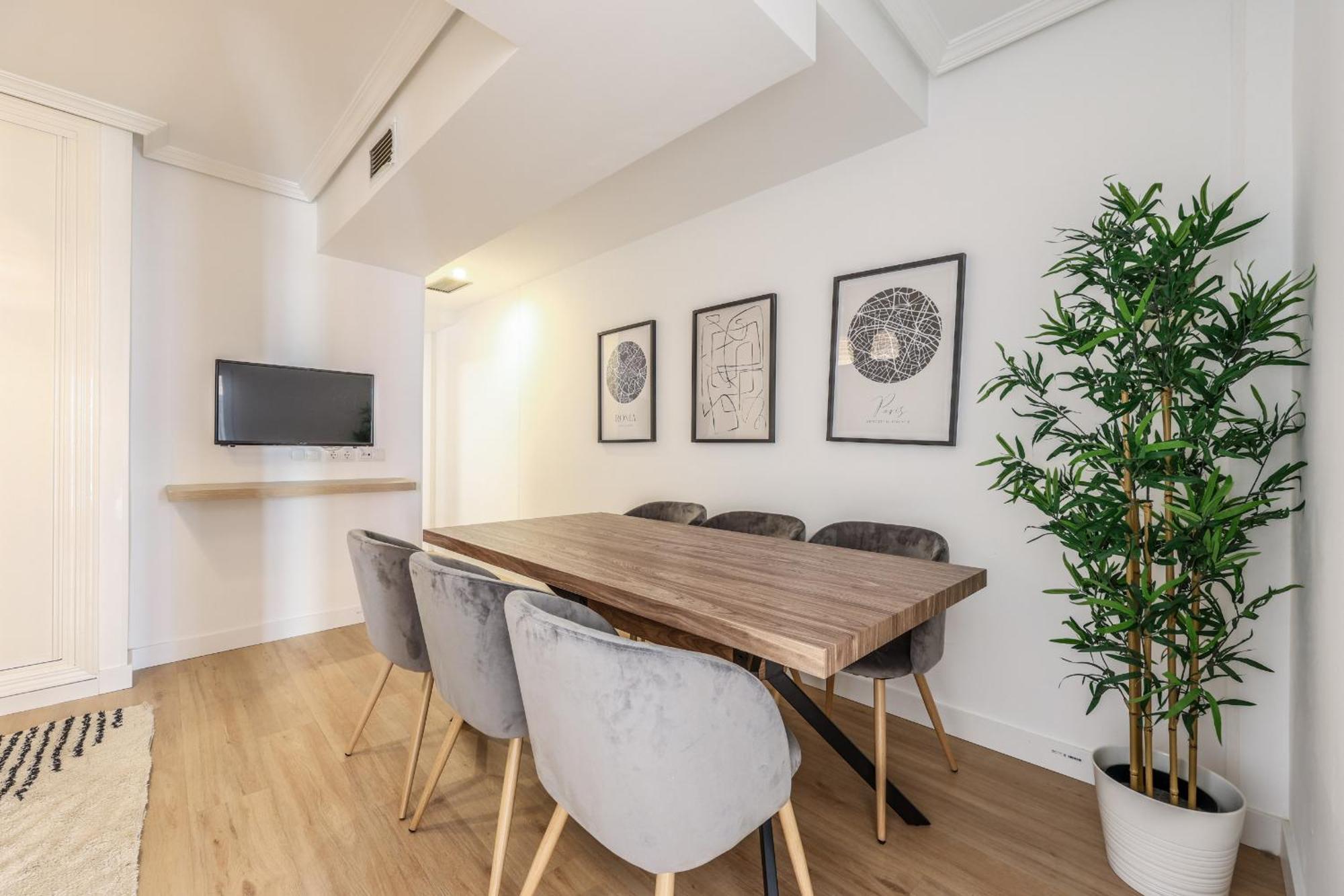 מדריד Apartamentos Reformados En Tirso De Molina Act מראה חיצוני תמונה